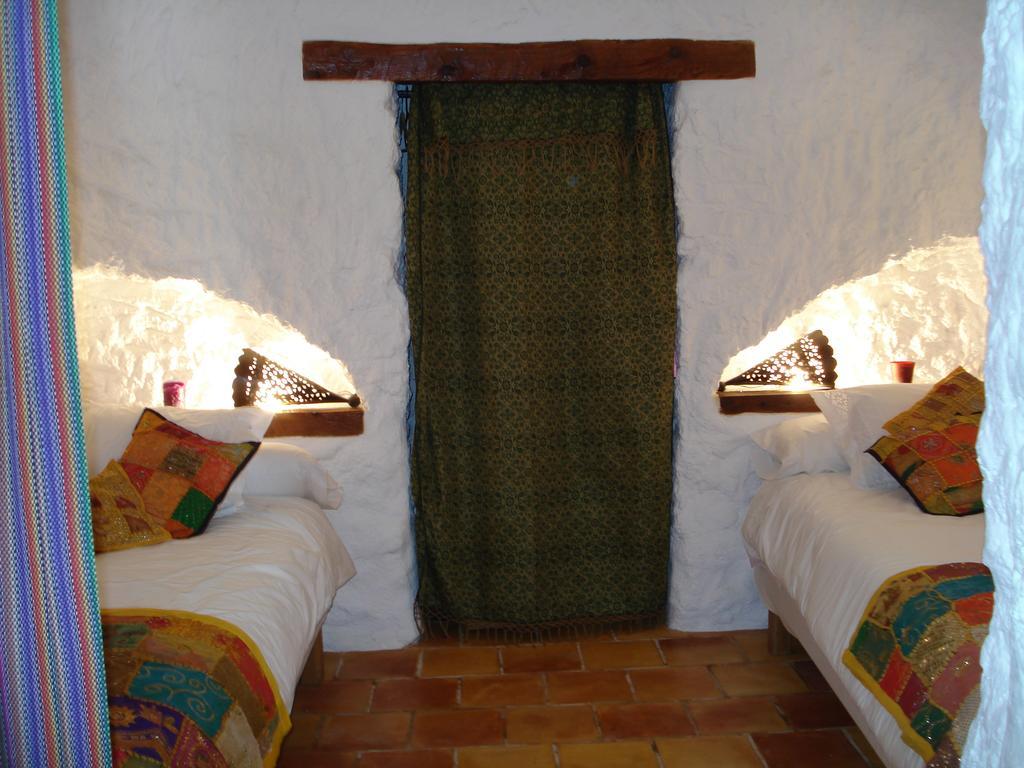 Cueva De La Alegria Villa Huéscar Cameră foto